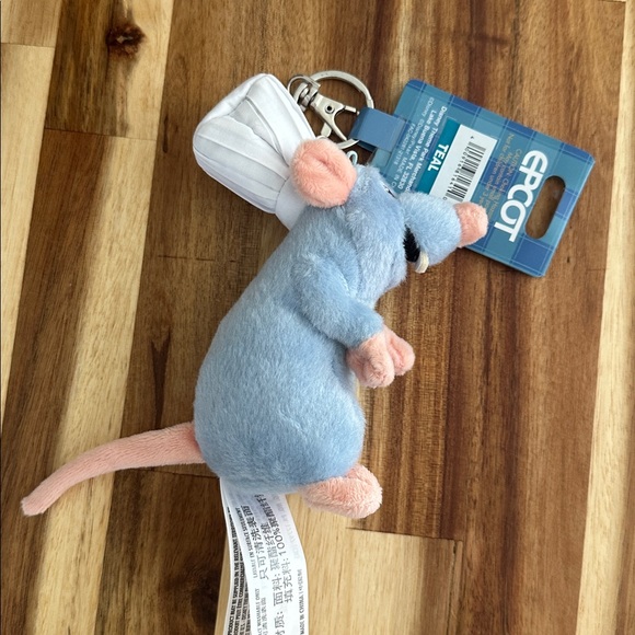 Disney Ratatouille bag charm NWT - Picture 3 of 3